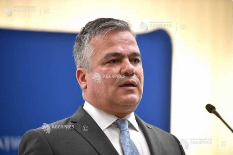 Adrian Veștea depune joi, la Parlament, programul de guvernare și lista miniștrilor