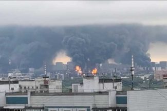#Ucraina atacă din nou o rafinărie din Moscova