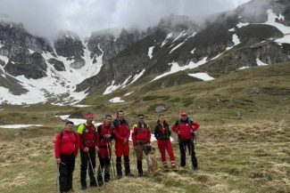 Salvamont Brașov: Operațiunile de căutare a tânărului britanic dispărut anul trecut în Bucegi nu au fost abandonate