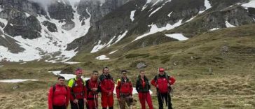Salvamont Brașov: Operațiunile de căutare a tânărului britanic dispărut anul trecut în Bucegi nu au fost abandonate