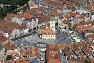 Brașov: Cămăși tradiționale expuse la Muzeul de Etnografie și Târgul de Sânziene vor marca Ziua Iei