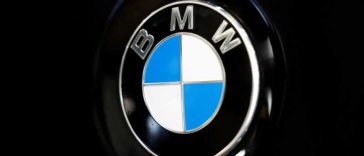 BMW se pregătește de discuții cu reprezentanții angajaților, după revizuirea estimărilor de profit