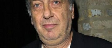 PERSONALITATEA ZILEI: Regizorul și producătorul de film și televiziune Stephen Frears