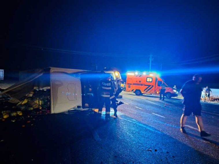 Vrancea: Cinci persoane, între care doi copii, rănite într-un accident pe DN2 – E85, la Golești