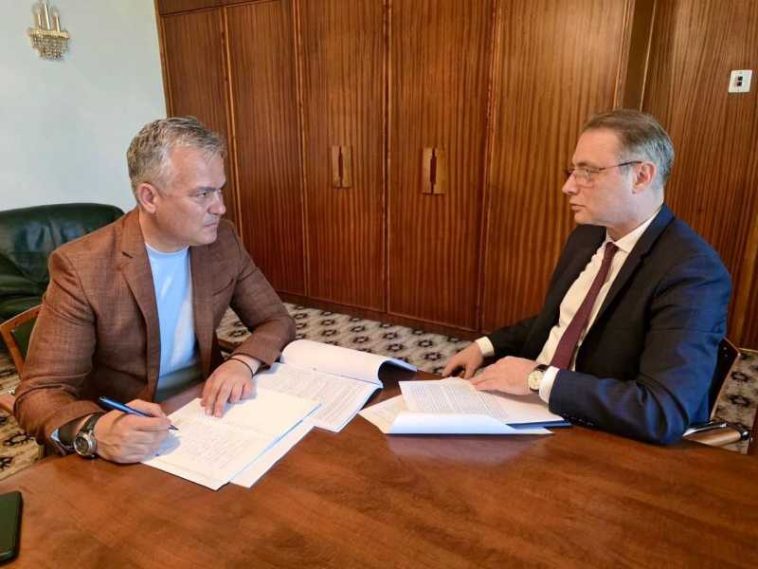 Adrian Veștea, întâlnire cu Luca Niculescu: Am lucrat pe varianta finală a programului de guvernare