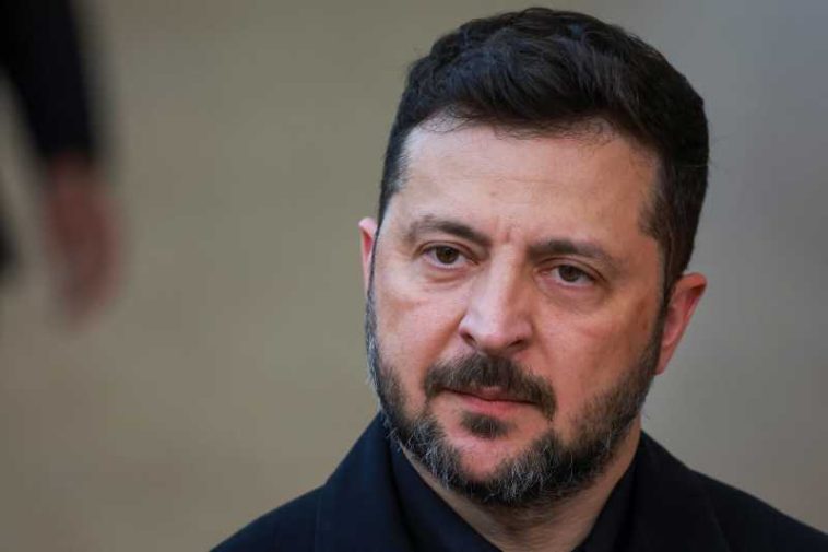 Zelenski avertizează asupra unui atac aerian masiv iminent al Rusiei asupra Ucrainei