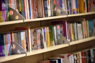 BIBLIOTECA AZI/Dolj: Biblioteca viitorului – de la împrumutul de carte la hub digital și bibliotecă de obiecte