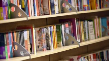 BIBLIOTECA AZI/Dolj: Biblioteca viitorului – de la împrumutul de carte la hub digital și bibliotecă de obiecte