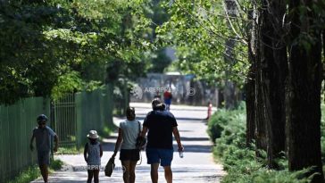 Ministerul Sănătății – recomandări către populație pentru a trece cu bine de valul de caniculă