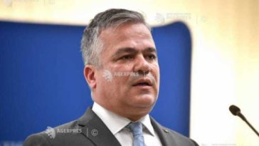 UPDATE Premierul desemnat Adrian Veștea a depus la Parlament lista Cabinetului și programul de guvernare