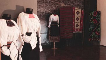 Mureș: Cel mai vechi tip de port tradițional din Transilvania, expus la Reghin de Sânzâiene (GALERIE FOTO)