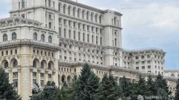 Funcționarii din Senat și Camera Deputaților, în grevă japoneză pe parcursul procedurilor de învestire a Guvernului