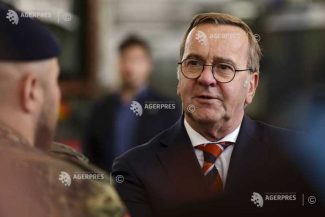 Pistorius pledează pentru o ‘tranziție ordonată’, în timp ce SUA planifică reduceri militare în Europa