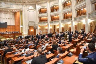 Parlament – învestire Guvern/ A început votul
