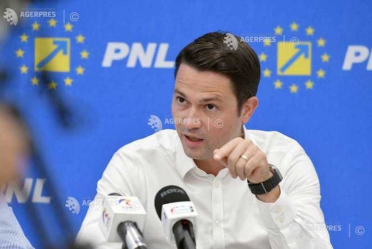 Sighiartău: Guvernul trădării a căzut; PNL cere președintelui să convoace consultările conform Constituției