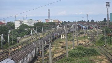 VIDEO Buzău: Rute mai silențioase și bariere fonice pentru reducerea zgomotelor din zona căilor ferate