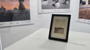 AnulBrâncuși/Gorj: Schița originală a Coloanei fără Sfârșit, realizată de Constantin Brâncuși, expusă la Parlamentul European