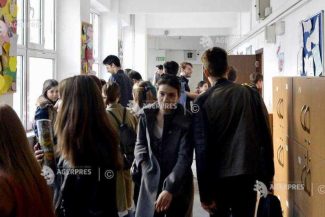 Profesor de Matematică: Nu va mai ploua cu note de 10 la Evaluarea Națională