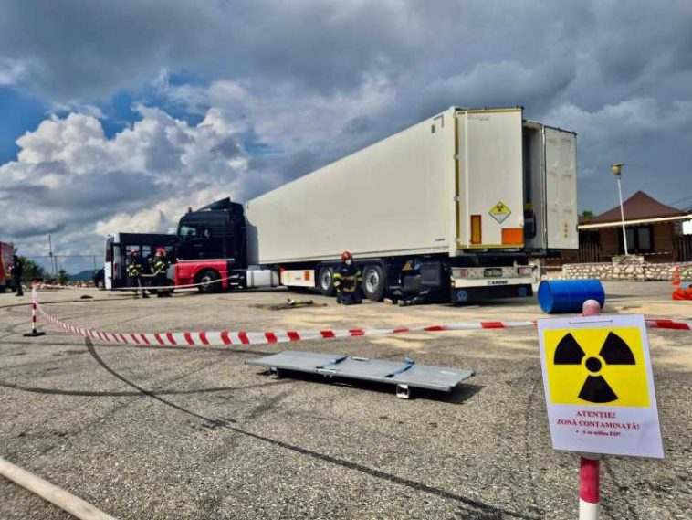 Argeș: Amplu exercițiu de intervenție în caz de incidente produse în transporturile nucleare și radiologice