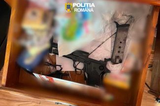 Timiș: Două persoane arestate pentru trafic de droguri; au vândut în Timișoara ‘cristal’ și ‘ecstasy’