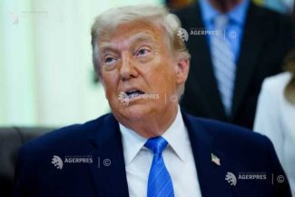 Trump amenință că va sista negocierile cu Iranul dacă acesta taxează navigația în Strâmtoarea Ormuz