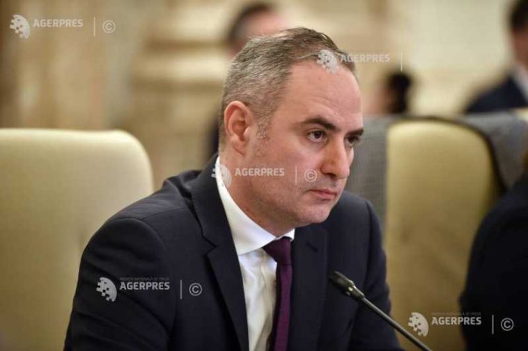 Nazare: Companiile care se listează la bursă pot beneficia de o deducere suplimentară de 50 % din cheltuielile aferente acestui proces
