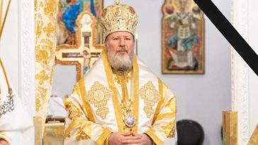 Episcopul-vicar al Arhiepiscopiei Aradului, Emilian Crișanul, a murit la vârsta de 54 de ani