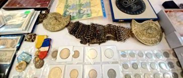 REPORTAJ O călătorie printre insigne – la Congresul Național de Insignografie de la Timișoara