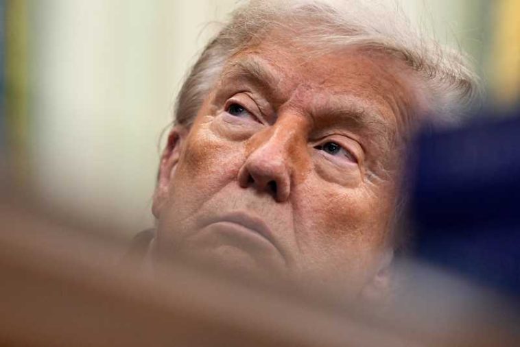 Trump acuză Iranul că încalcă acordul de încetare a focului și amenință că SUA își vor intensifica atacurile
