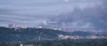 Cel puțin doi răniți la Kiev după un atac nocturn rusesc cu rachete și drone