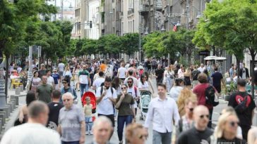 Sondaj CURS/ Bucureștenii apreciază că România merge într-o direcție greșită; competiția politică – foarte echilibrată