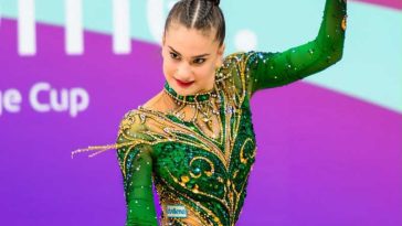 UPDATE Gimnastică ritmică: Amalia Lică, medaliată cu bronz la minge, la Cupa Mondială de la Cluj-Napoca, la jumătatea calificărilor