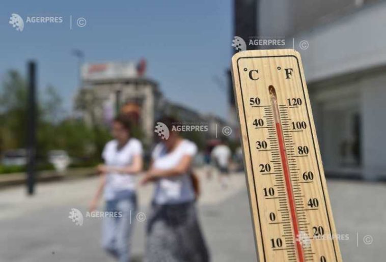 Cod roșu de caniculă în trei sferturi din țară, inclusiv în București; temperaturile urcă până la 41 de grade