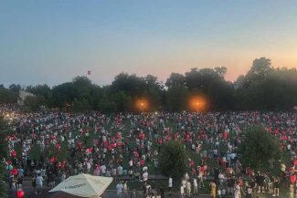 Maramureș: 1.500 de lampioane au fost lansate la evenimentul ‘Noaptea dorințelor’; au participat peste 7.000 de persoane