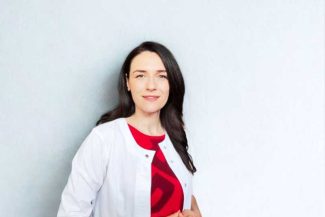 Dietetician: Hidratarea nu este suficientă pe timp de caniculă. Alimentația trebuie adaptată temperarturilor extreme