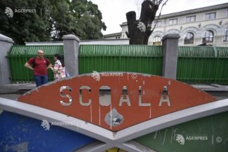 Ministerul Educației: Proba scrisă la disciplina obligatorie a profilului de la Bacalaureat, amânată pentru miercuri