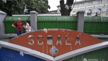 Ministerul Educației: Proba scrisă la disciplina obligatorie a profilului de la Bacalaureat, amânată pentru miercuri