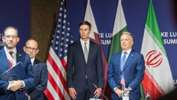 Trump îi trimite pe Witkoff și Kushner în Qatar pentru a continua negocierile cu Iranul