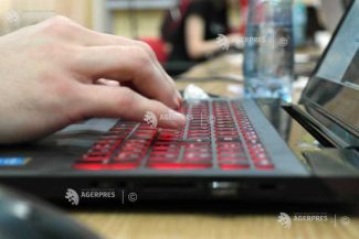 Atacurile cibernetice și dezinformarea, principalii factori care pot accelera crize în mediul de business în 2026 (studiu)