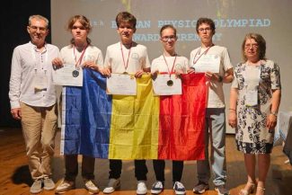 Elevii români – primul loc la Balcaniada de Fizică