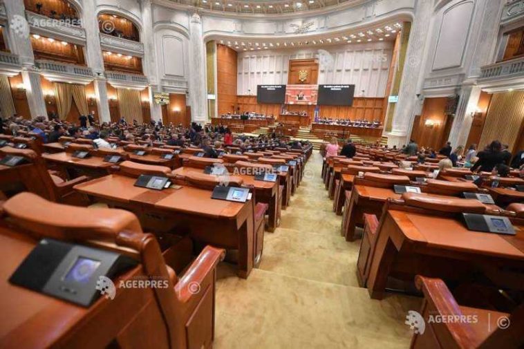 Cameră/ A fost aprobată majorarea duratei măsurilor educative neprivative de libertate pentru minorii condamnați penal