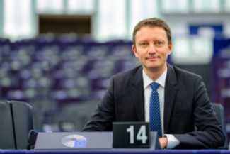 Cine este Siegfried Mureşan, propunerea de premier PNL-USR-UDMR: Lansat în politică de Traian Băsescu, vicepreşedinte al Partidului Popular European, ales duminică vicepreşedinte PNL în echipa Bolojan