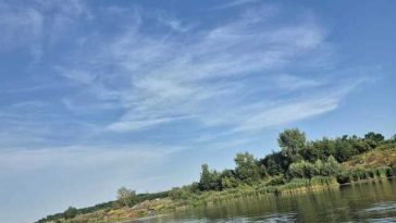 Braşov: Intervenţie a salvatorilor la barajul Viştea. Un adult şi un copil au fost salvaţi, o a treia persoană, un adult, este căutată
