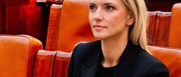 CABINETUL VEŞTEA – Cine este Alina Gorghiu, propunerea de vicepremier fără portofoliu: De la prima femeie preşedinte al PNL, la propunerea de excludere din partid