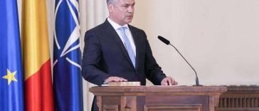 ADRIAN VEŞTEA, DESEMNAT PREMIER – Veştea: Ar fi normal ca PNL să fie în primul şi în primul rând alături de un coleg de-al lor care timp de 30 de ani a fost în PNL şi a ocupat diverse funcţii şi care de fiecare dată a câştigat uninominal poziţia