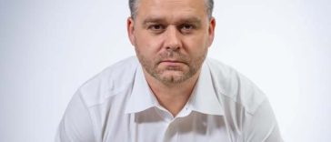Ciprian Ciucu, către PSD: Bravo vouă, geniilor! Mari bărbaţi de stat, aţi lăsat ţara fără guvern, dar când este vorba despre soluţii şi asumare dispăreţi ca măgarii în ceaţă