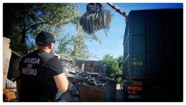 Operaţiunea JUPITER – Dosar pentru infracţiuni de mediu, după ce zeci de autoturisme dezmembrate ilegal şi 15 tone de deşeuri provenite din dezmembrări au fost găsite la Cochirleanca/ Există suspiciunea că unele deşeuri erau arse ilegal