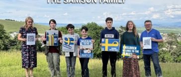 Manifestaţie de solidaritate la Bucureşti cu familia Samson, ale cărei fete sunt reţinute de autorităţile din Suedia – Mai mulţi parlamentari s-au alăturat / Titus Corlăţean: Noi astăzi aici nu facem politică – VIDEO