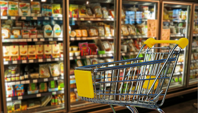 Tanczos Barna: Am cerut prelungirea plafonării adaosului comercial la alimentele de bază până la sfârşitul anului / Comisia pentru agricultură a Camerei Deputaţilor a votat prelungirea