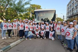 Proiectul legii salarizării unitare – Sindicaliştii SANITAS protestează la Bucureşti / Din toate colţurile ţării anunţă că se întreaptă către Capitală – FOTO